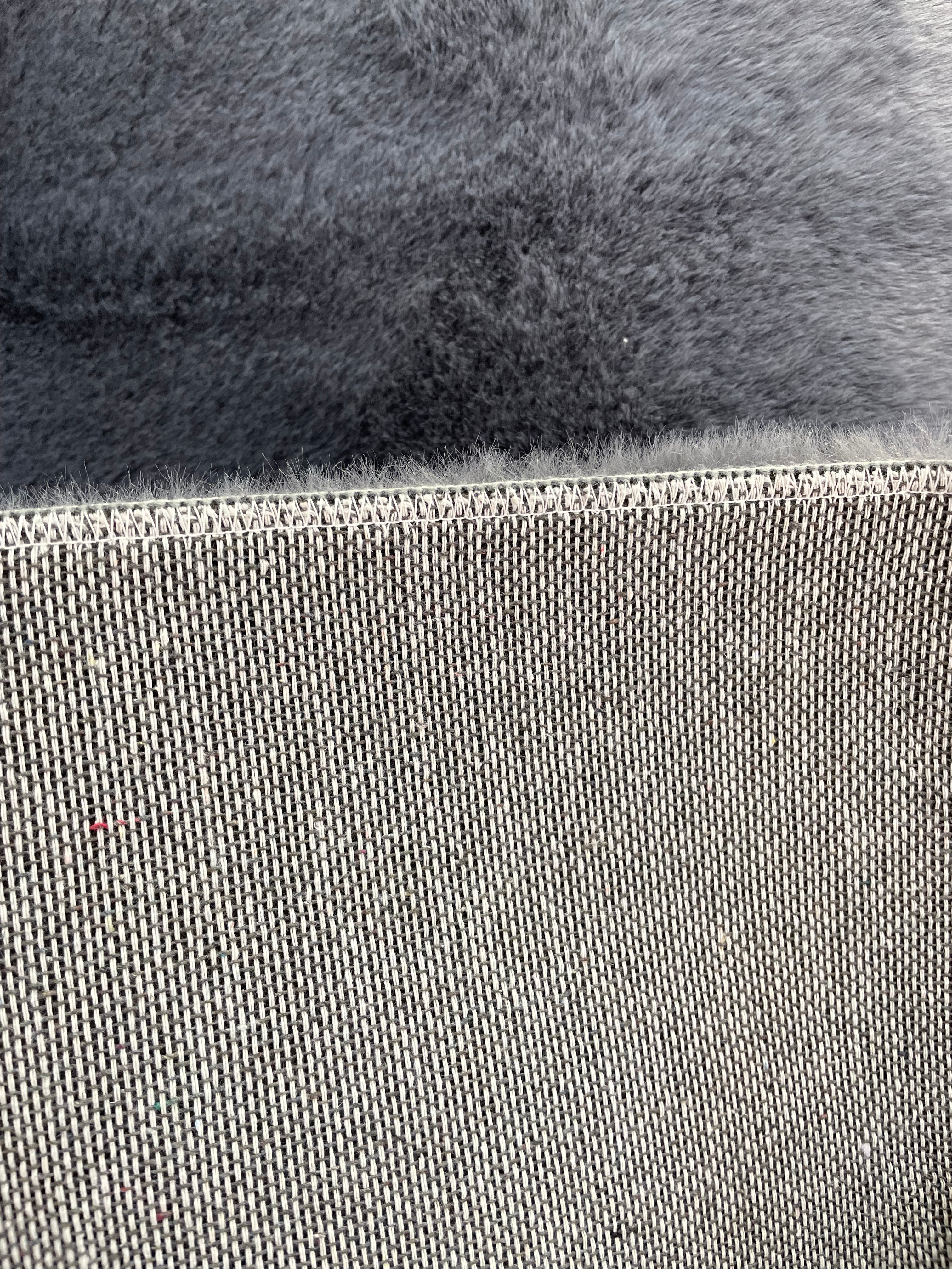 Alfombra Isabela Tipo Conejo 120x180